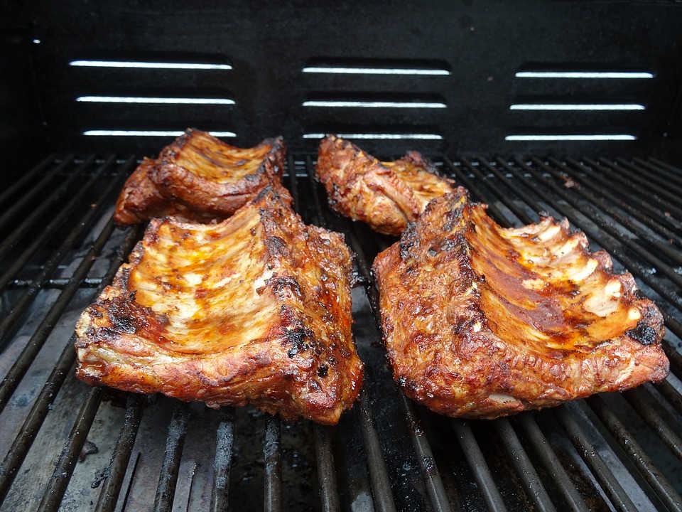 Grilling the Ribs